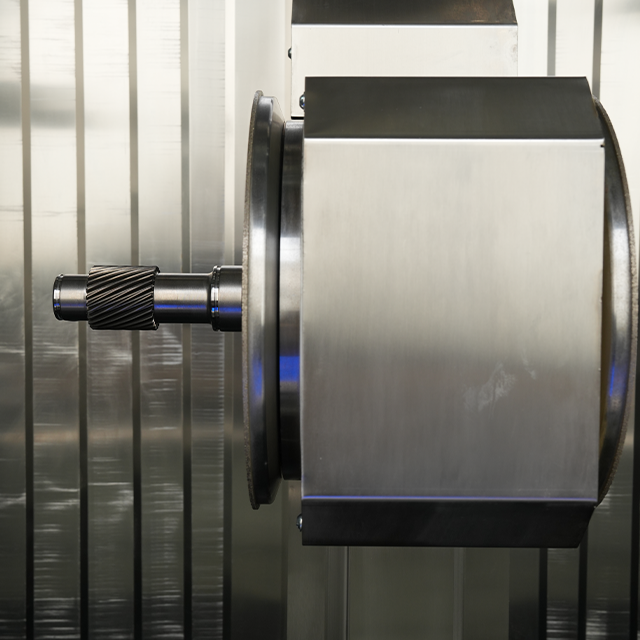 Center drive turning&grinding